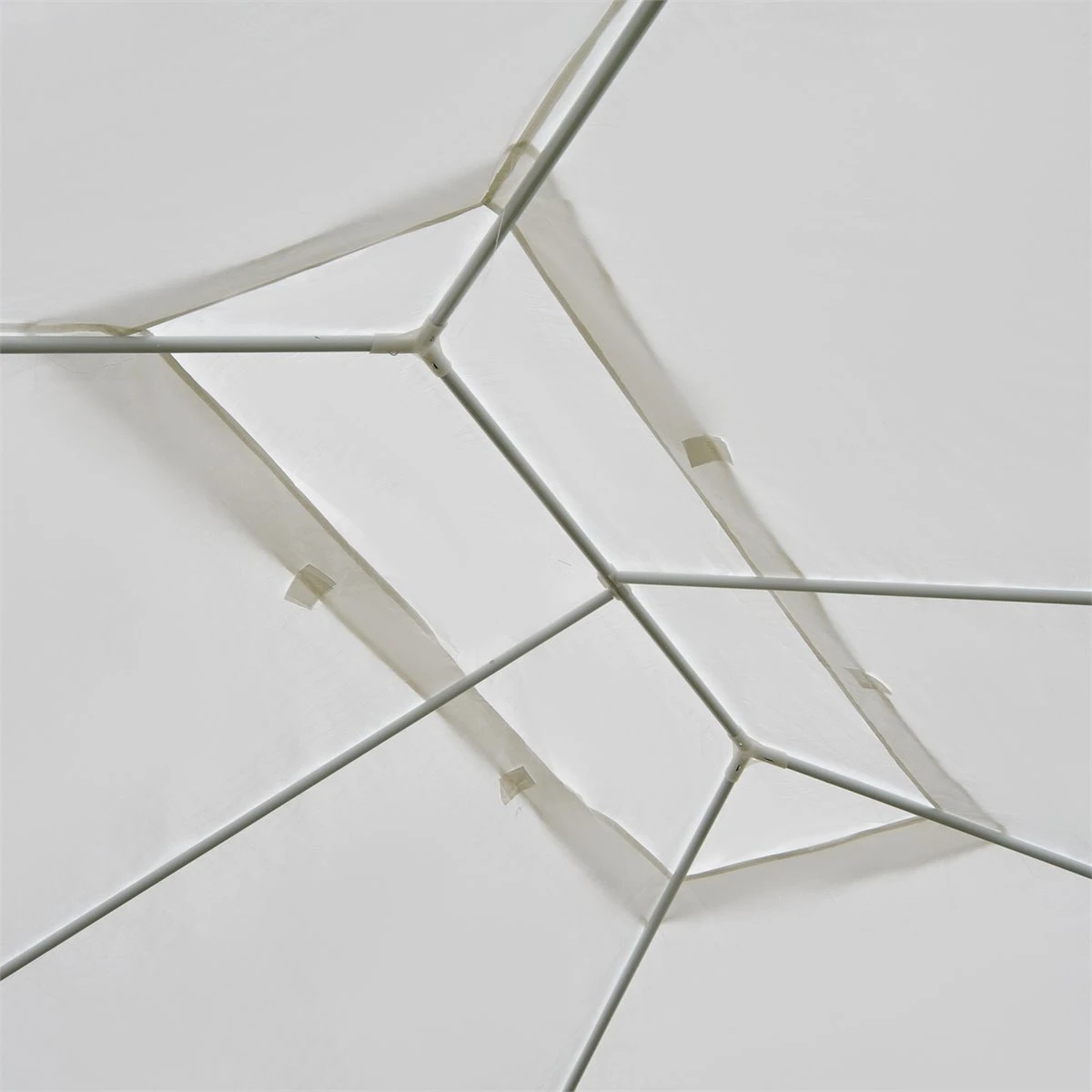 Outsunny Carpa 4x3 M Cenador De Jardín Con Mosquiteras Laterales Doble Techo Y Puertas Con Cremallera Para Exterior Blanco Y Negro 4 Outsunny Carpa 4x3 M Cenador De Jardín Con Mosquiteras Laterales Doble Techo Y Puertas Con Cremallera Para Exterior Blanco Y Negro - Imagen 4